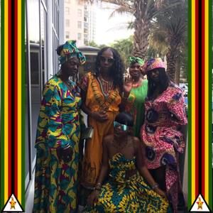 Meet your Posher, Veronica